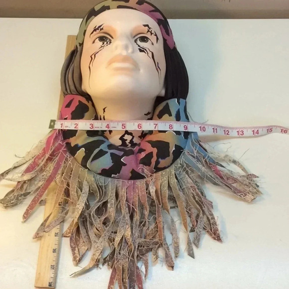 Dyan Nelson’s Indian Ceramic Wall Mask S/N: 3/91 - Picture 12 of 12